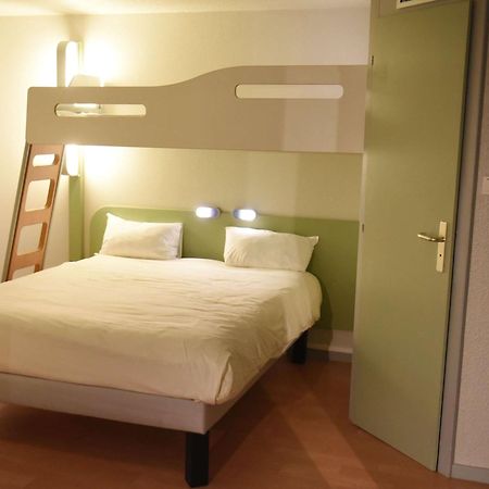 Hotel ibis Budget Laval Bonchamp Les Laval Buitenkant foto