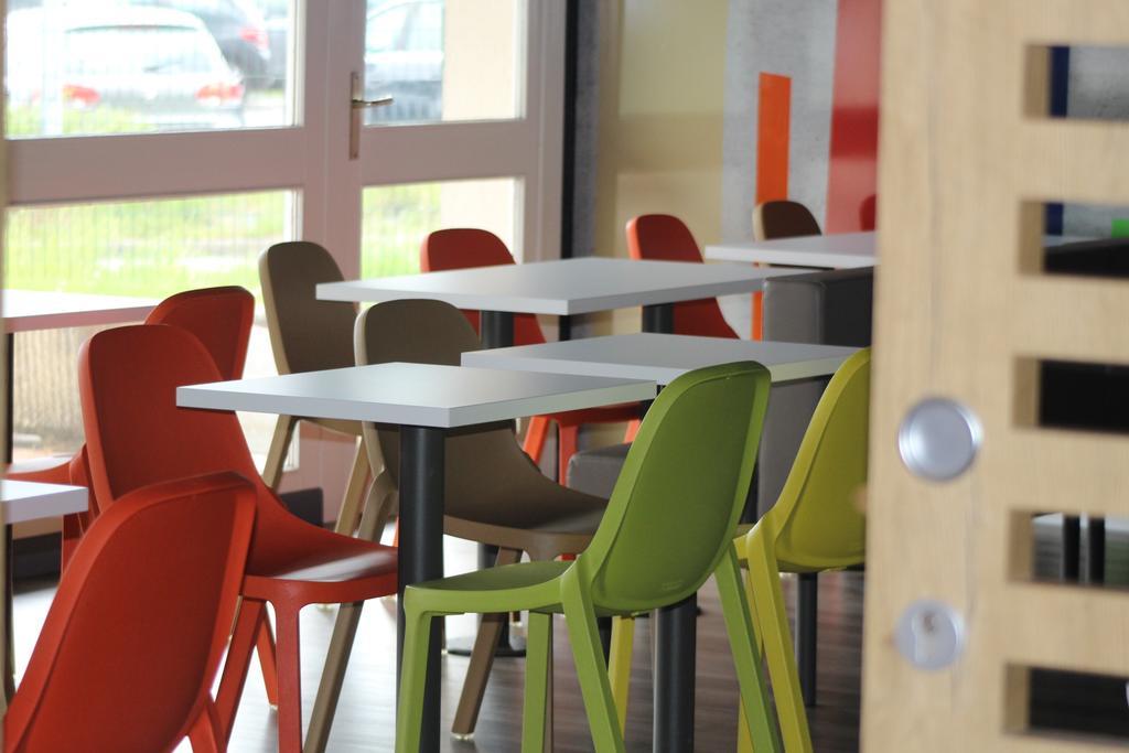 Hotel ibis Budget Laval Bonchamp Les Laval Buitenkant foto
