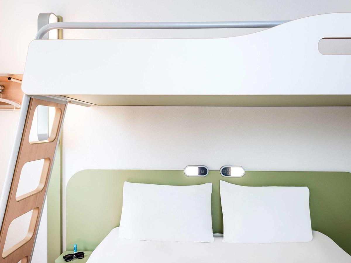 Hotel ibis Budget Laval Bonchamp Les Laval Buitenkant foto