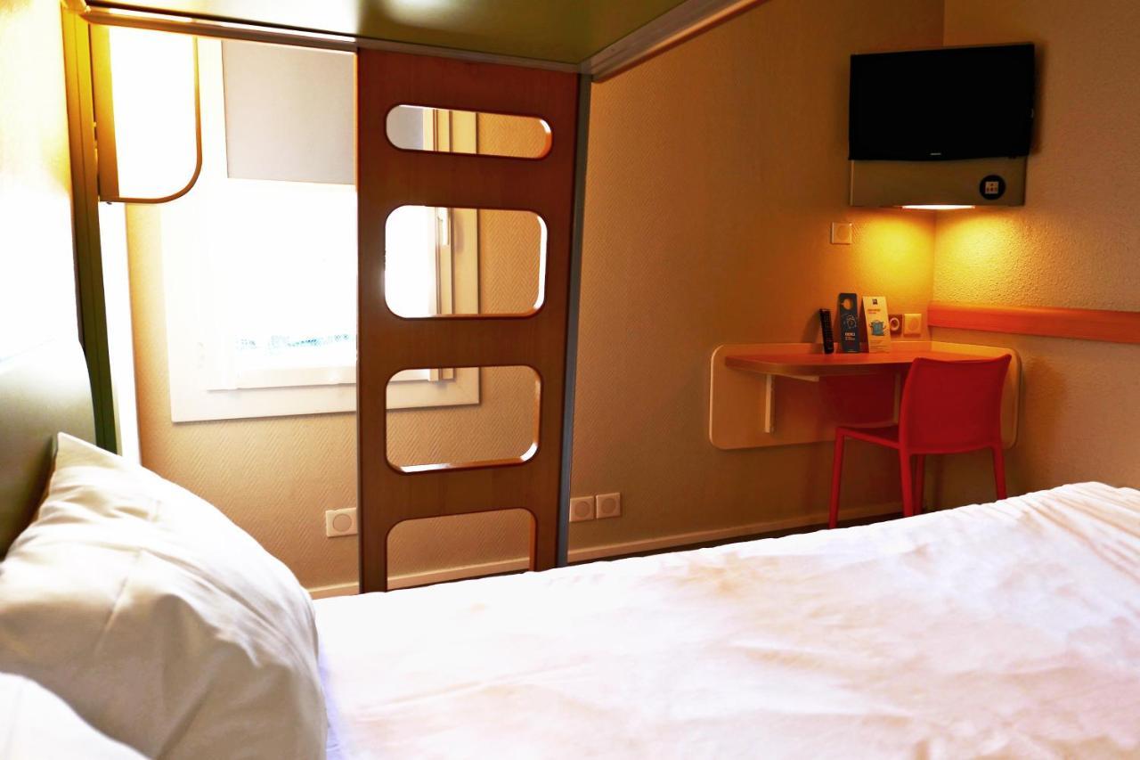 Hotel ibis Budget Laval Bonchamp Les Laval Buitenkant foto